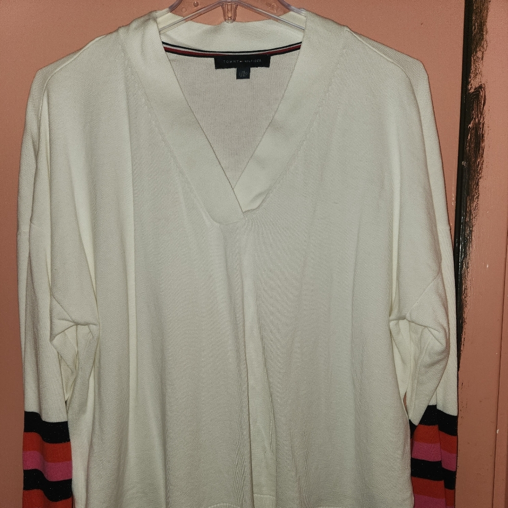 Tommy Hilfiger size xl